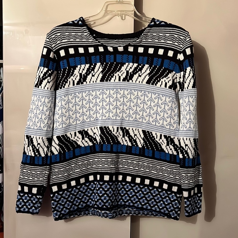 Unisex knit sweater